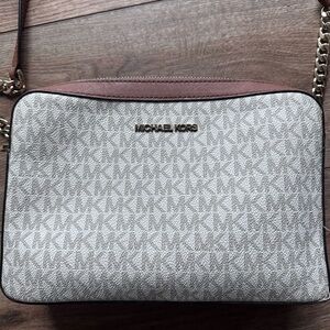 Michael Kors Cream and Tan Shoulder Bag